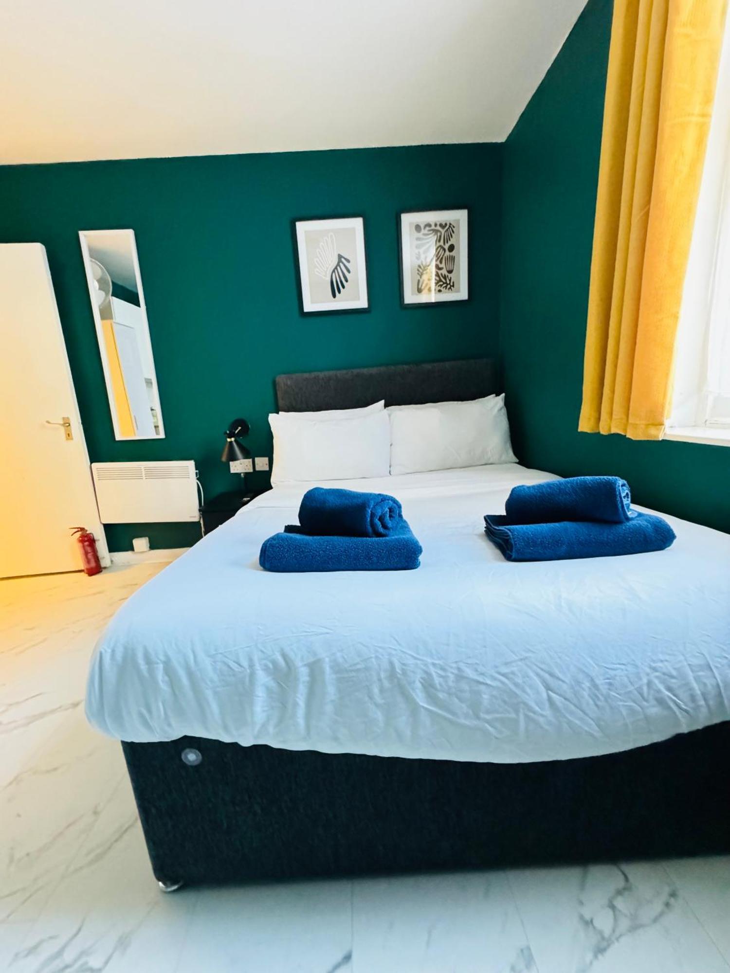 Private Studio Flat In City 1190 Лондон Екстер'єр фото